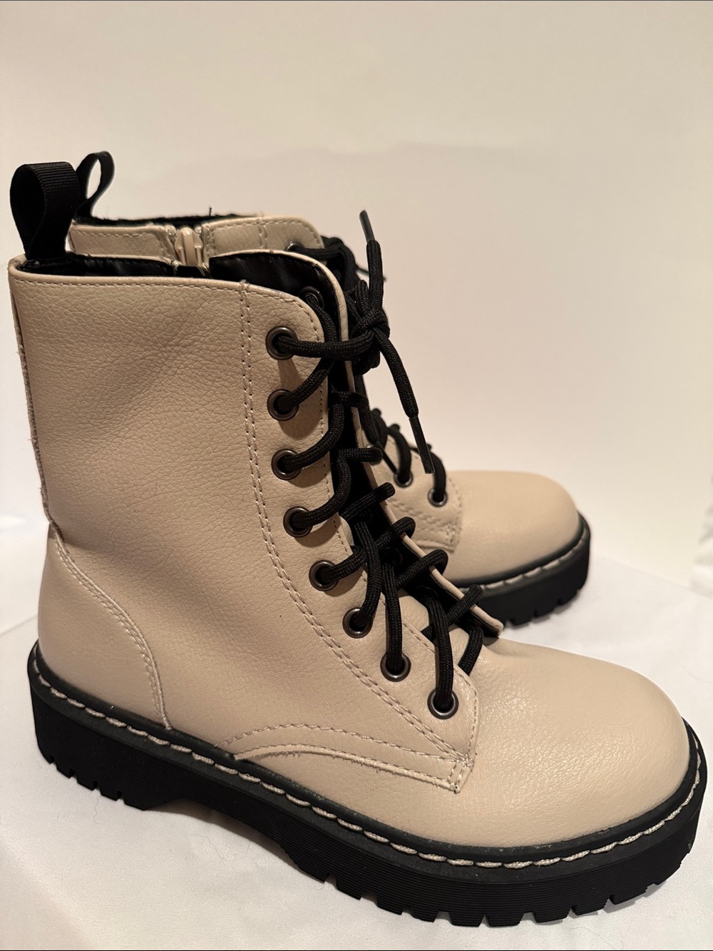 Sincerly Jules Cream Lace-Up Combat Boots with Black Laces